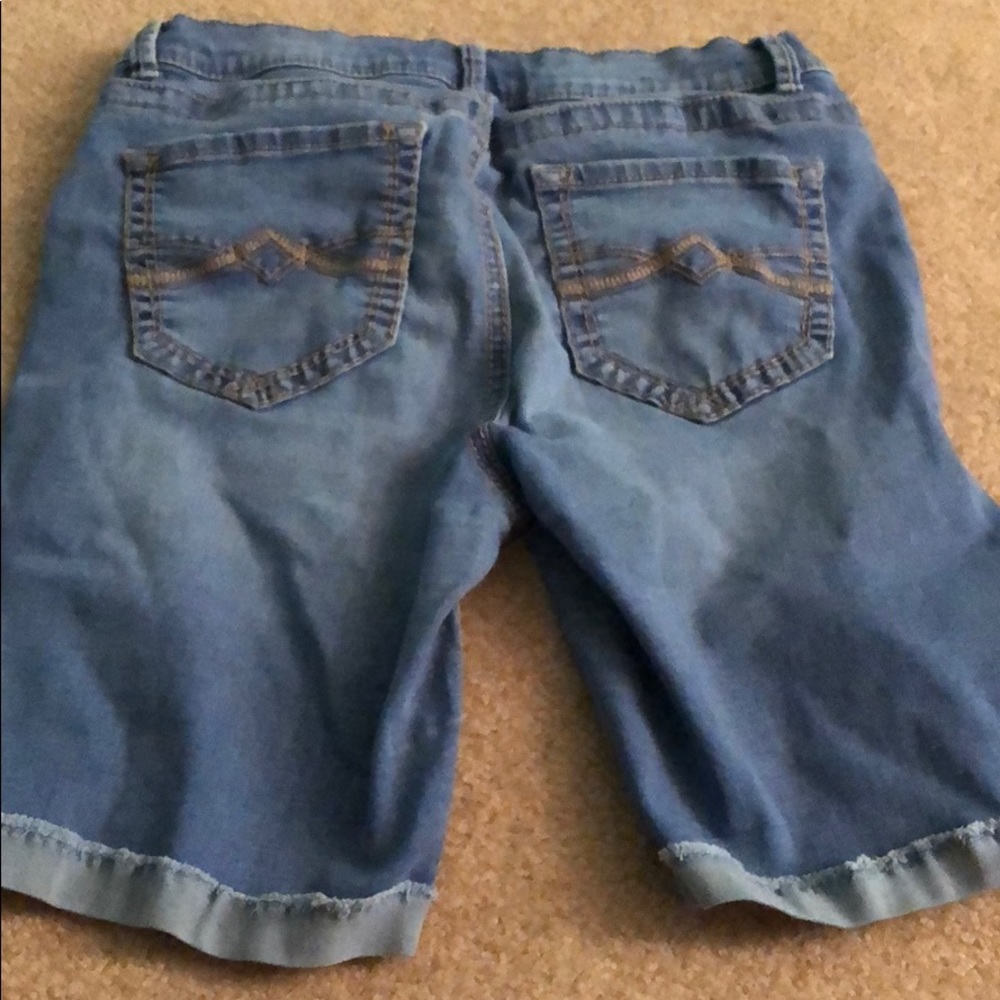 Shorts - Picture 2 of 2